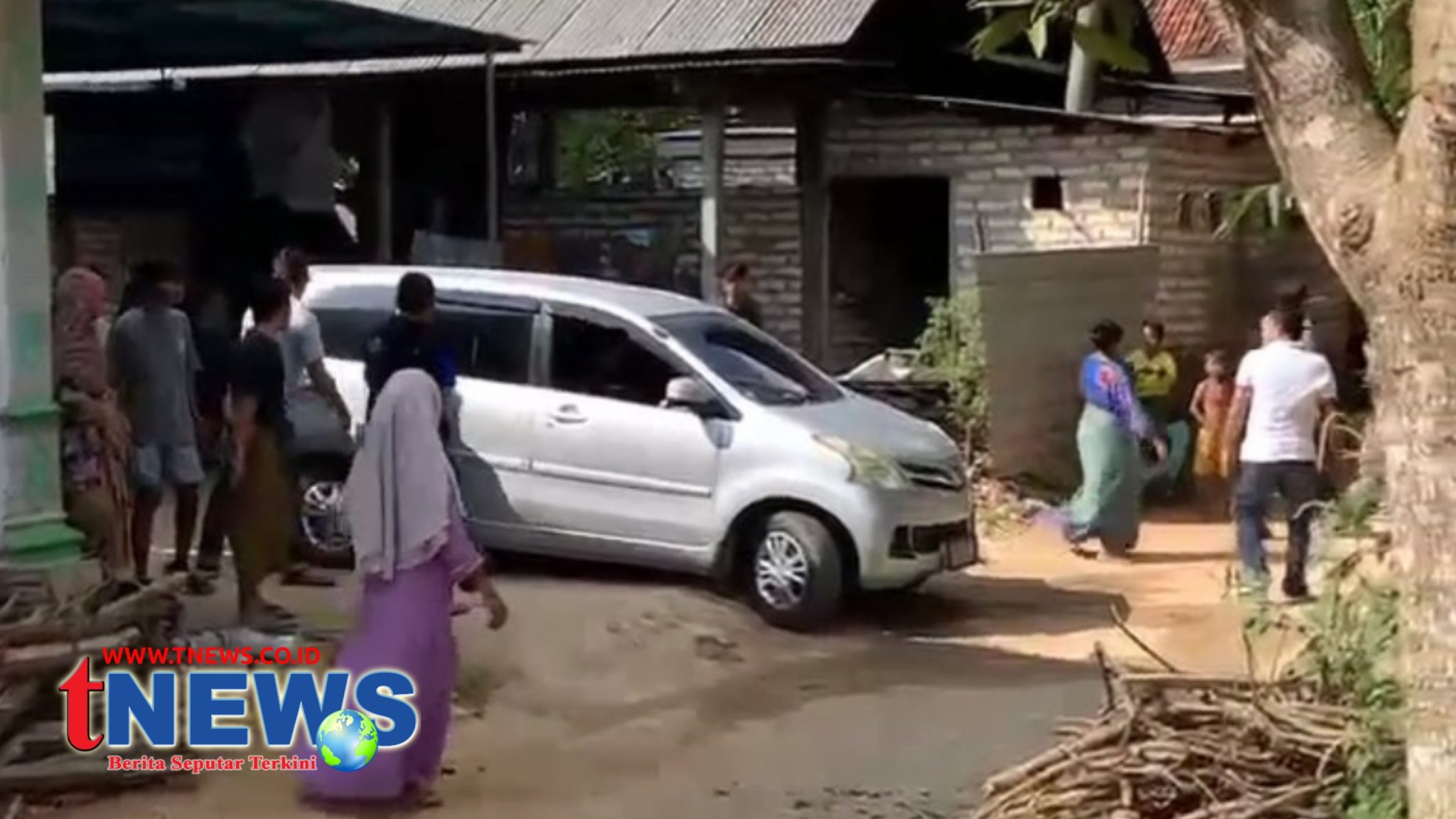 Diduga Bocor Penggerebekan Bandar Sabu di Kecamatan Proppo Gagal Total: Bandar Kabur, Polisi Polres Pamekasan Bungkam