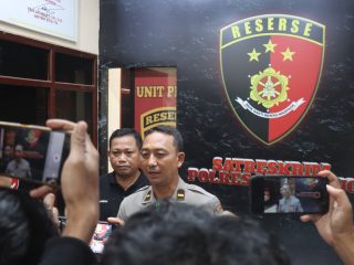 Penadah Sapi Curian dan Senpi Rakitan Diamankan Polres Lumajang 
