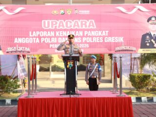 79 Personel Polri dan 3 PNS Polres Gresik Naik Pangkat, Kapolres: Layani Masyarakat dengan Hati