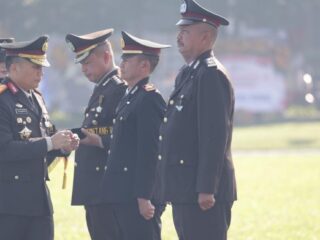 Polda Jatim Gelar Upacara Hari Bhayangkara ke-80, Teguhkan Semangat “Polri untuk Masyarakat