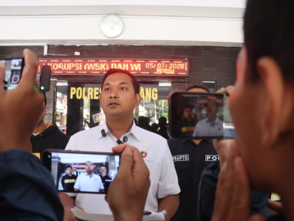 Polres Lumajang Amankan Tersangka Spesialis Pembobol Kafe yang Terekam CCTV