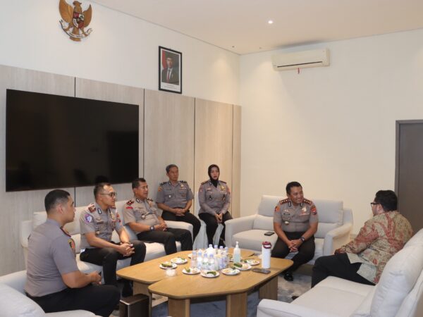 Bangun Sinergi Sejak Awal Bertugas, Kapolres Kediri Temui Ulama dan Bupati