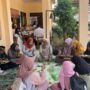 Momen Hangat Ratusan Warga Makan Bersama di Polsek Wringinanom, Pererat Silaturahmi dan Berbagi Keberkahan