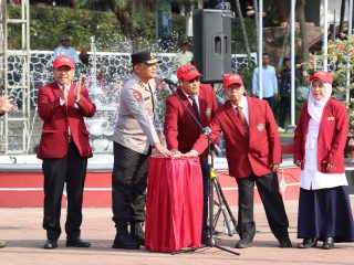 Kapolda Jatim Buka Pesmaba UMM, Ajak Mahasiswa Bijak Bermedia Digital dan Jaga Jatim