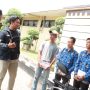 Polres Lamongan Beri Penghargaan Empat Warga yang Gagalkan Curanmor di Puskesmas Deket