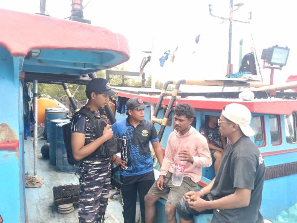 Dua Hari Dicari, Tim SAR Posal Torasi Temukan ABK KMN Rahmad Safaat dalam Kondisi Selamat