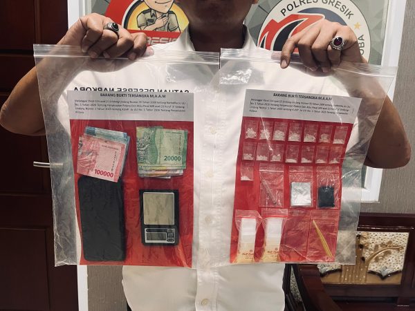Peredaran Sabu, 15 Klip Seberat 7,356 Gram Diamankan Satresnarkoba Polres Gresik 