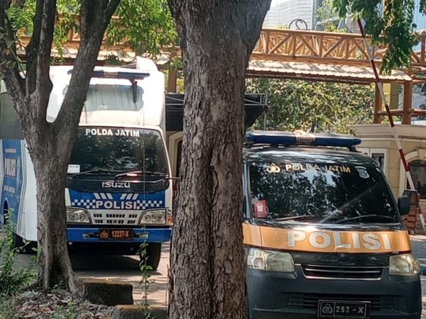 SIM Nembak di Pondok Candra, Pemohon Disebut Cukup Foto