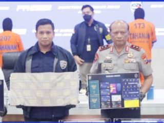 Ditressiber Polda Jatim Ungkap Jaringan Scam Internasional Trading Saham dan Kripto