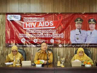 Buka Sosialisasi, Wabup Alif Tekankan Kolaborasi dan Dukungan Bersama dalam Penanggulangan HIV/AIDS di Gresik