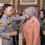 Estafet Tugas Ny.Lenia M. Dekananto Jadi  Ibu Asuh Polisi Wanita Polda Jatim 