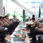 Perkuat Sinergi dengan Ulama, Kapolri Silaturahmi dengan Rais Aam PBNU di Surabaya