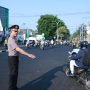 Pastikan Kelancaran Arus lalu lintas, Kapolres Gresik Turun Langsung cek personil dan Atur Lalu Lintas