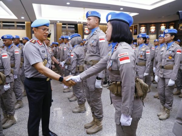Wakapolri Pimpin Upacara Purna Tugas FPU 7 Minusca, 140 Personel Terima Penghargaan